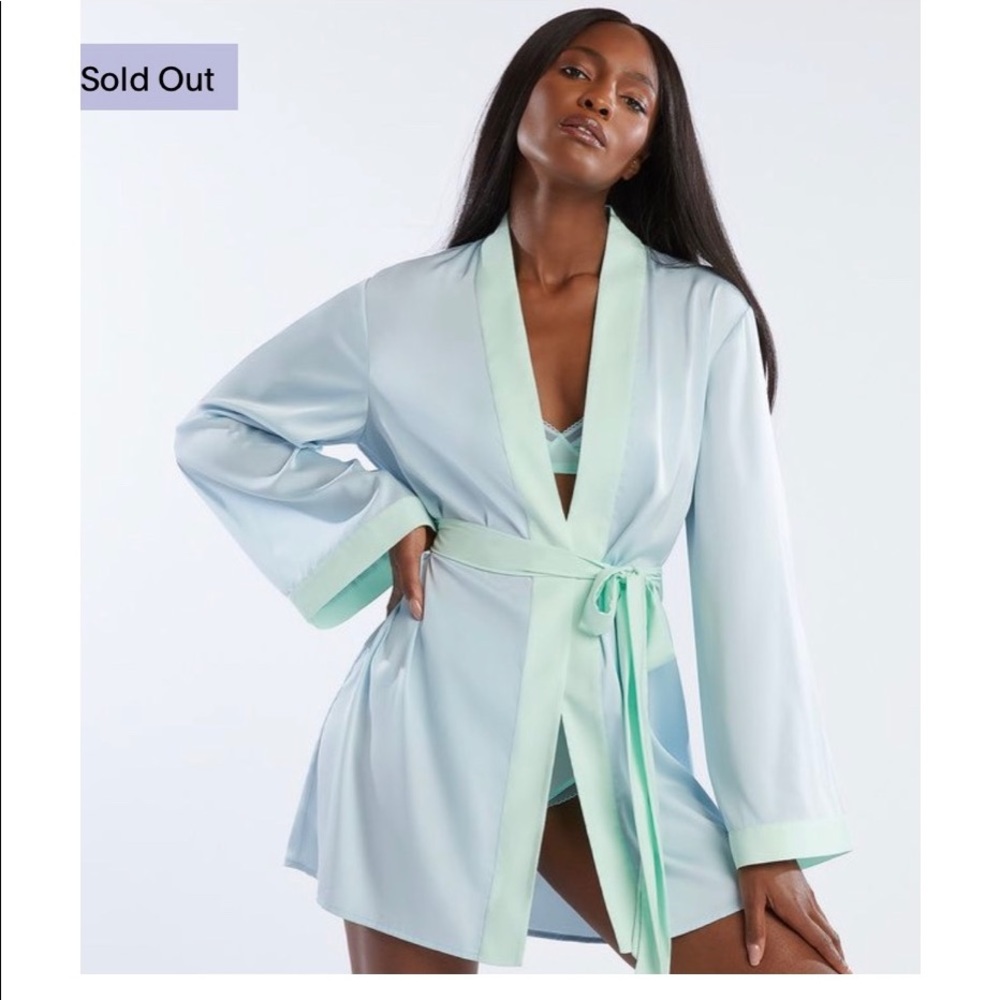 Savage X Fenty Satin Robe